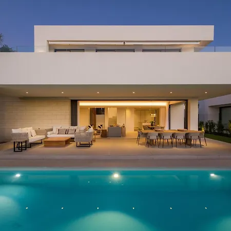 Luxury In - Palma